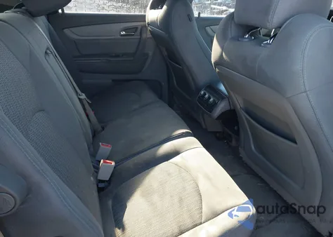 2017 Chevrolet Traverse Ls из США, поврежденный, VIN 1GNKRFKD8HJ290065